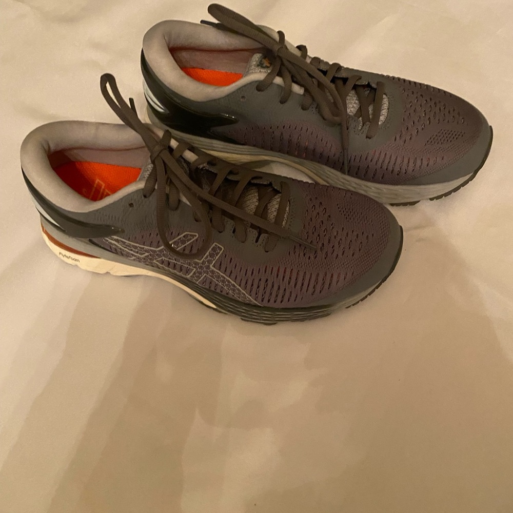 ASICS Gel Kayano New